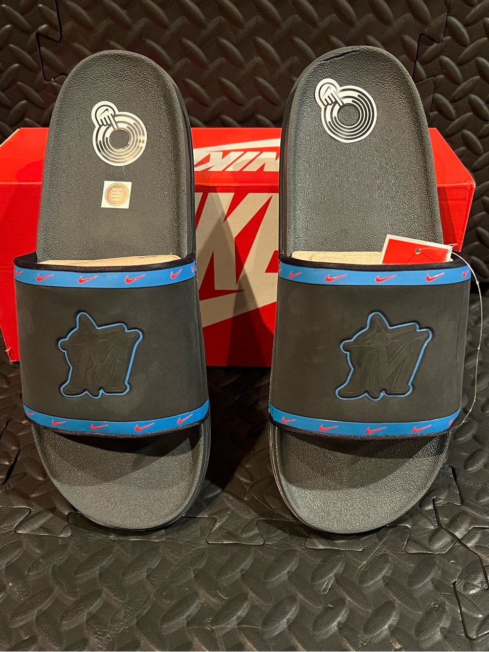 Miami Marlins Nike Team Off-Court Slide Sandals Men's Size 13 NEW IN BOX